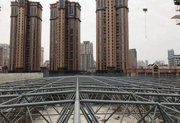 永济螺栓球网架结构